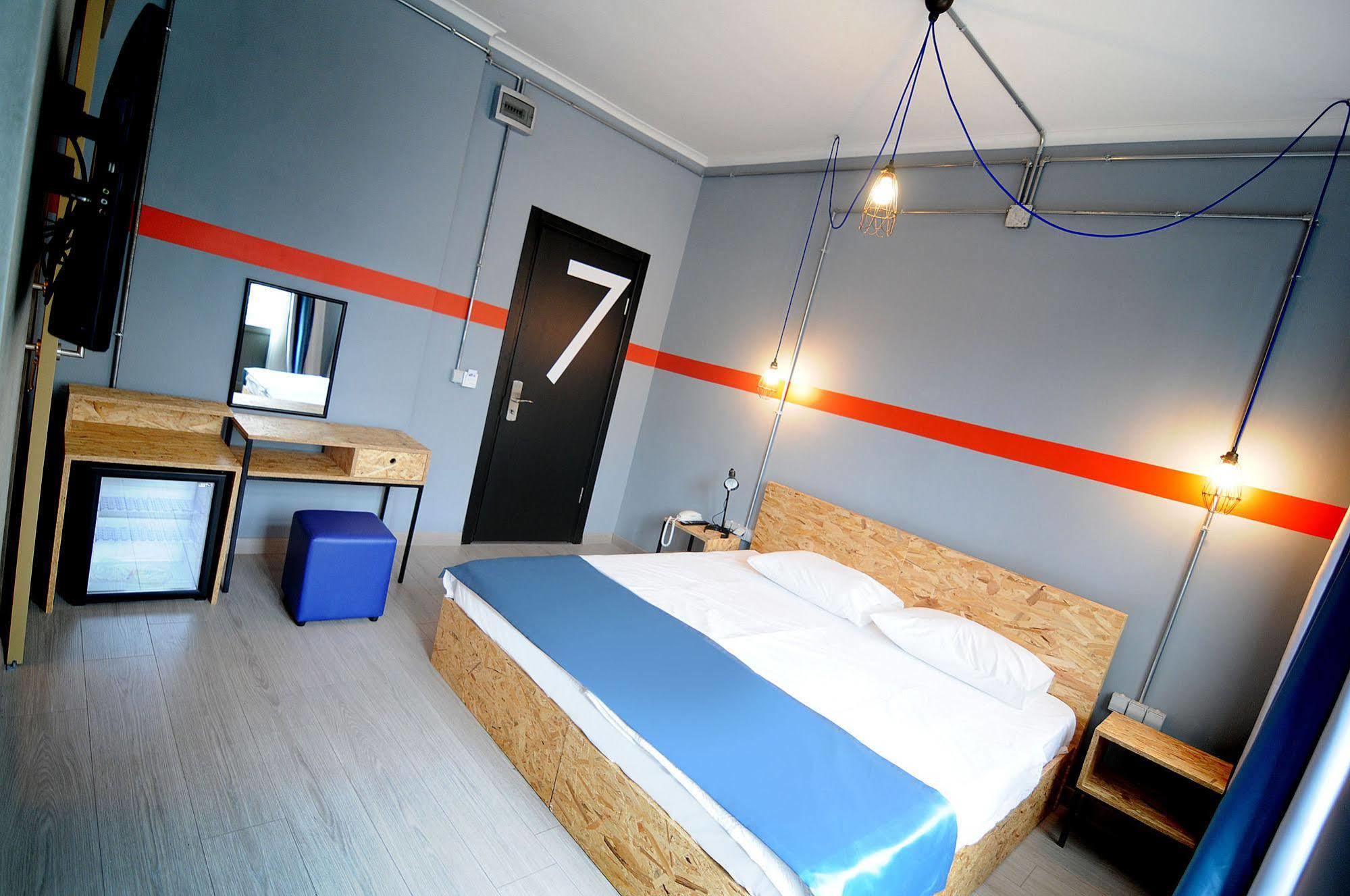 Taksim Safe House Hotel Istanbul Exterior photo