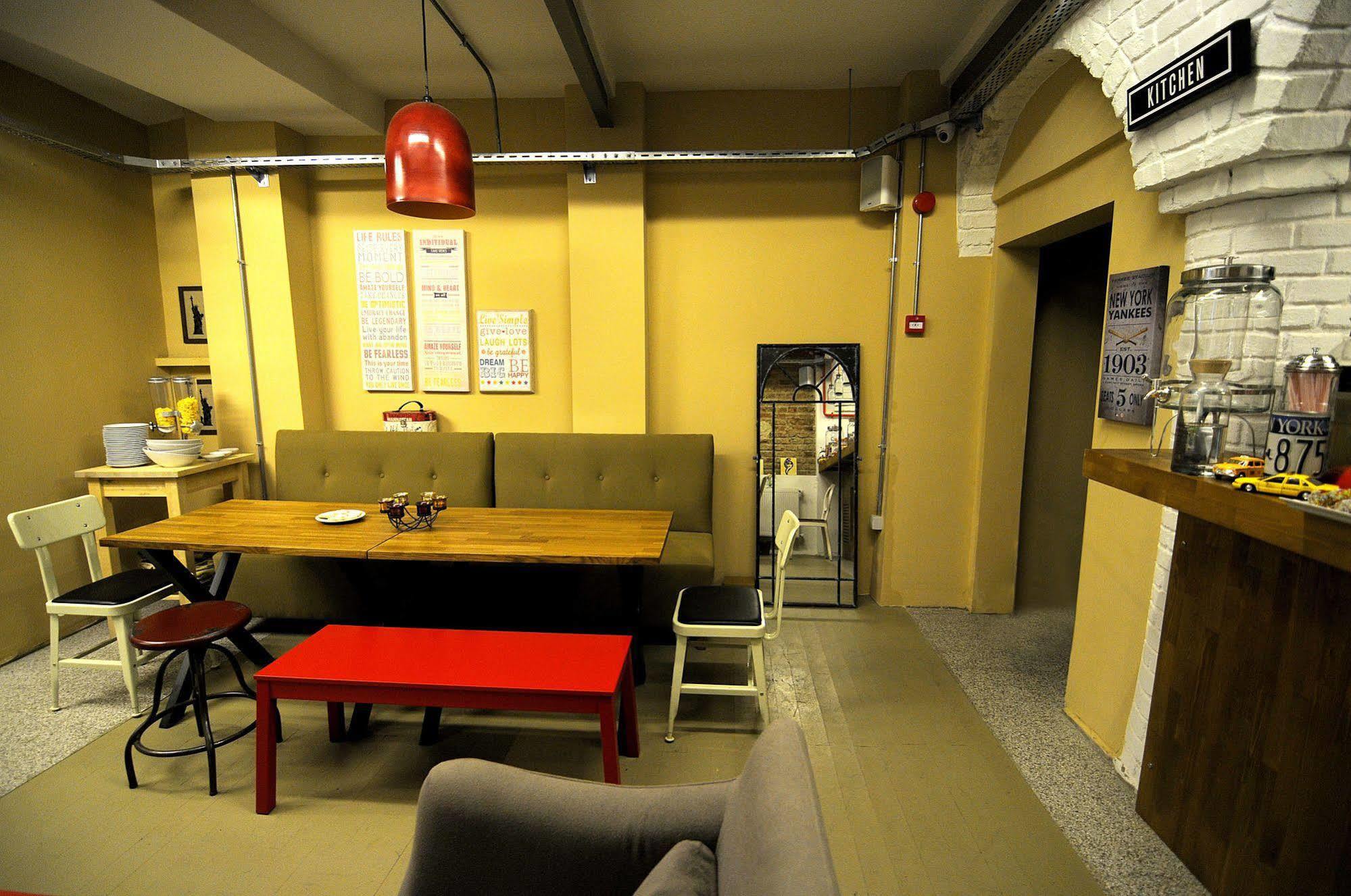 Taksim Safe House Hotel Istanbul Exterior photo