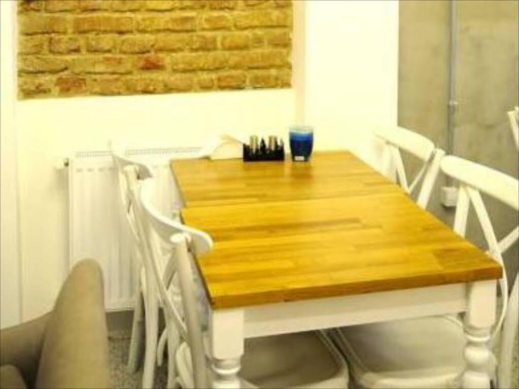Taksim Safe House Hotel Istanbul Exterior photo